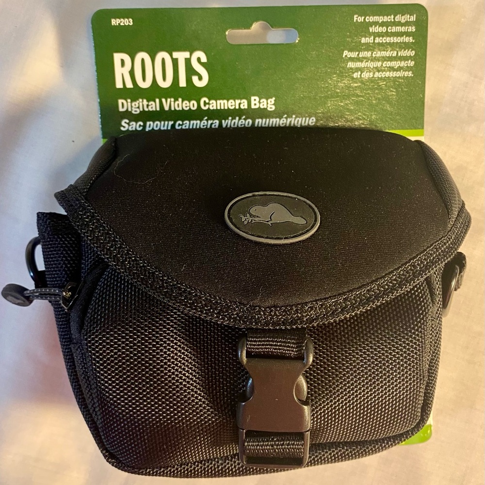 Roots Digital Video Camera Bag Black Nylon Strap New